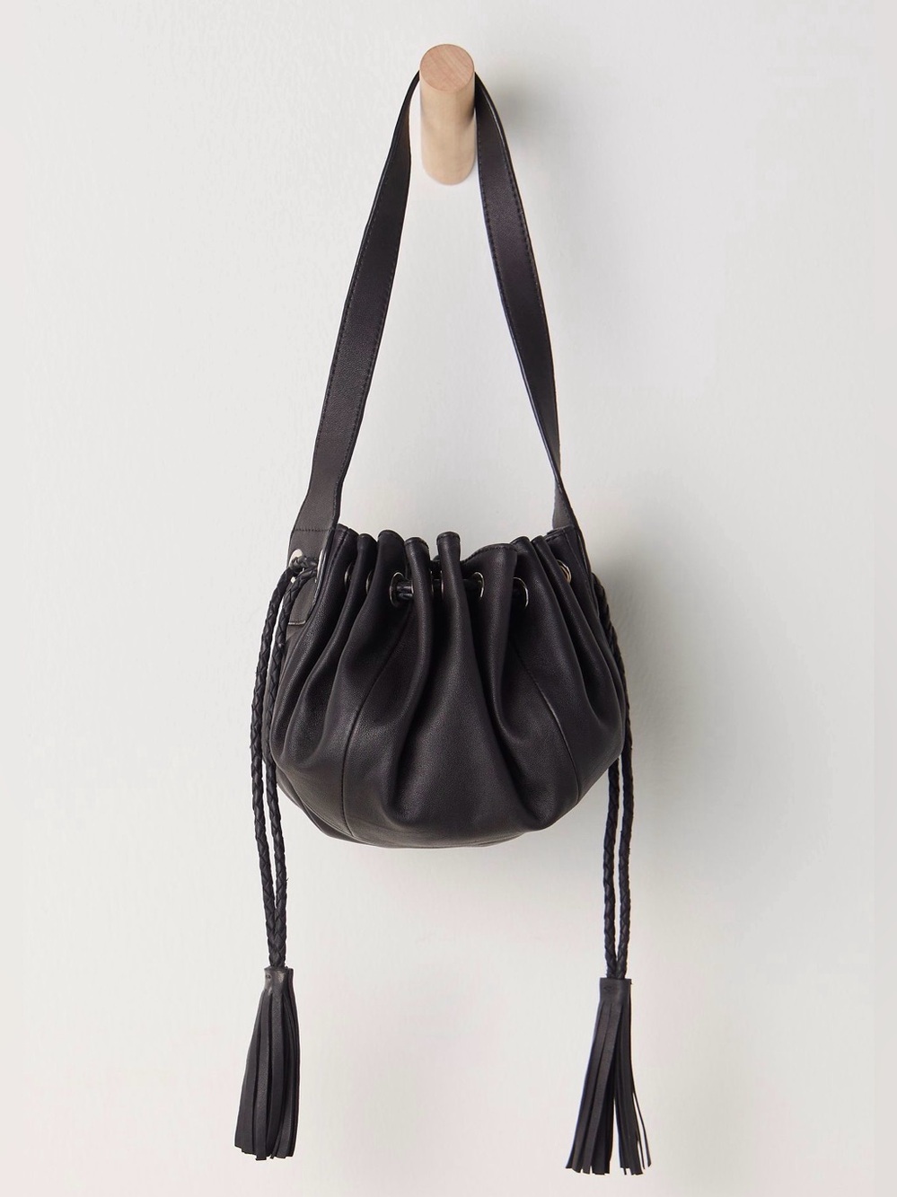 Piper Drawstring Pouch - Picture 4 of 9